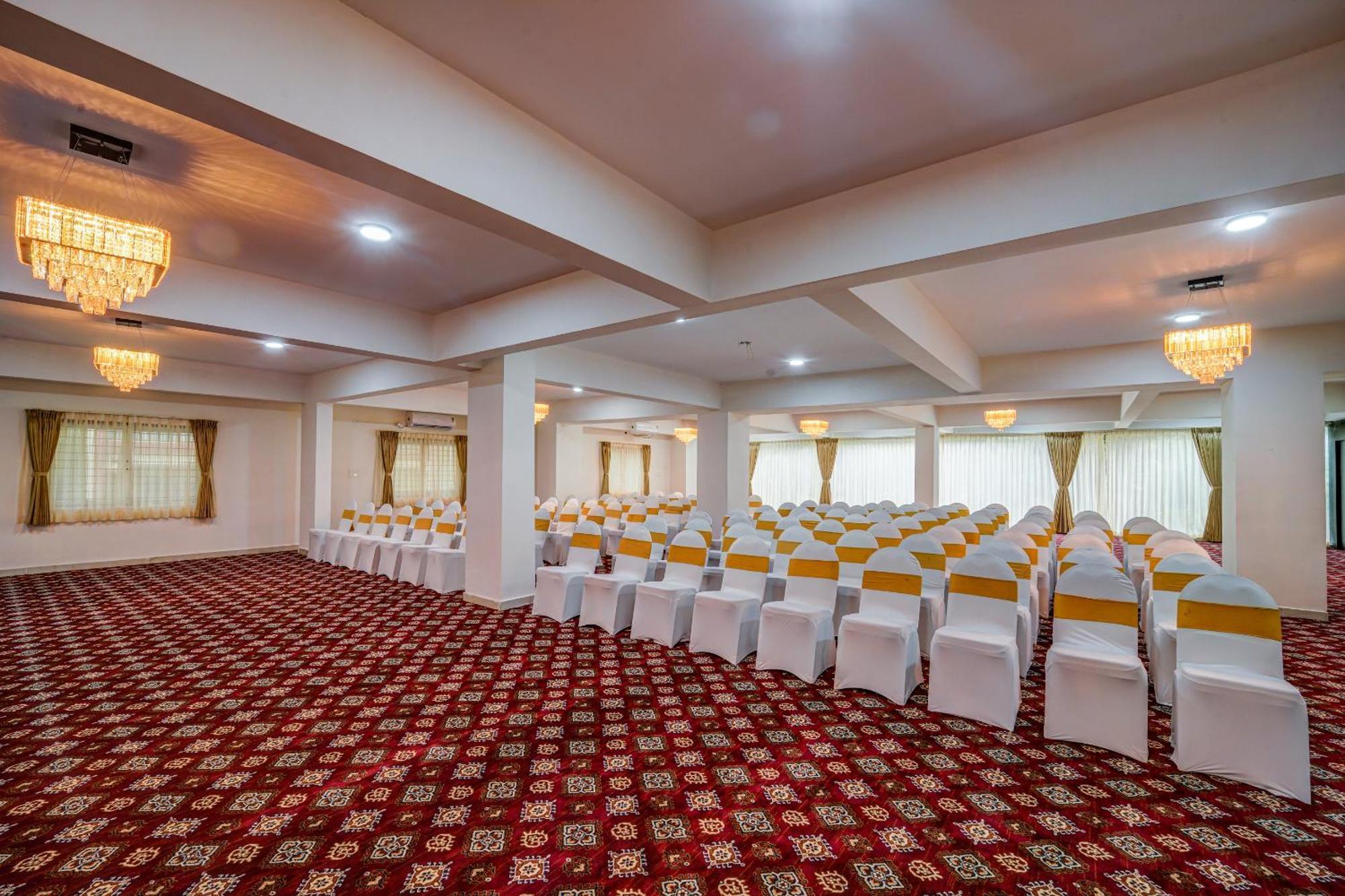 The Emerald Inn Bengaluru Kültér fotó