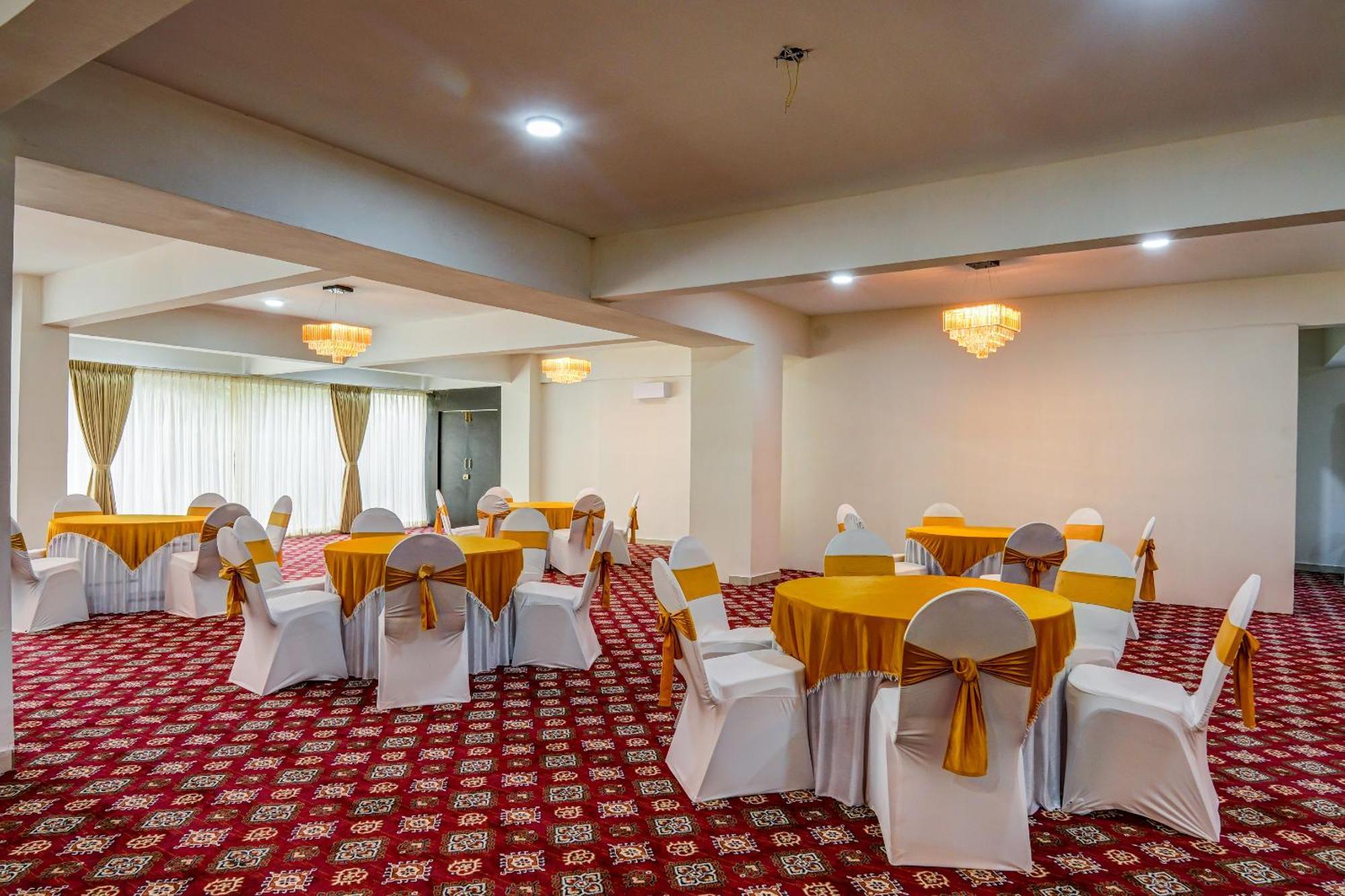 The Emerald Inn Bengaluru Kültér fotó