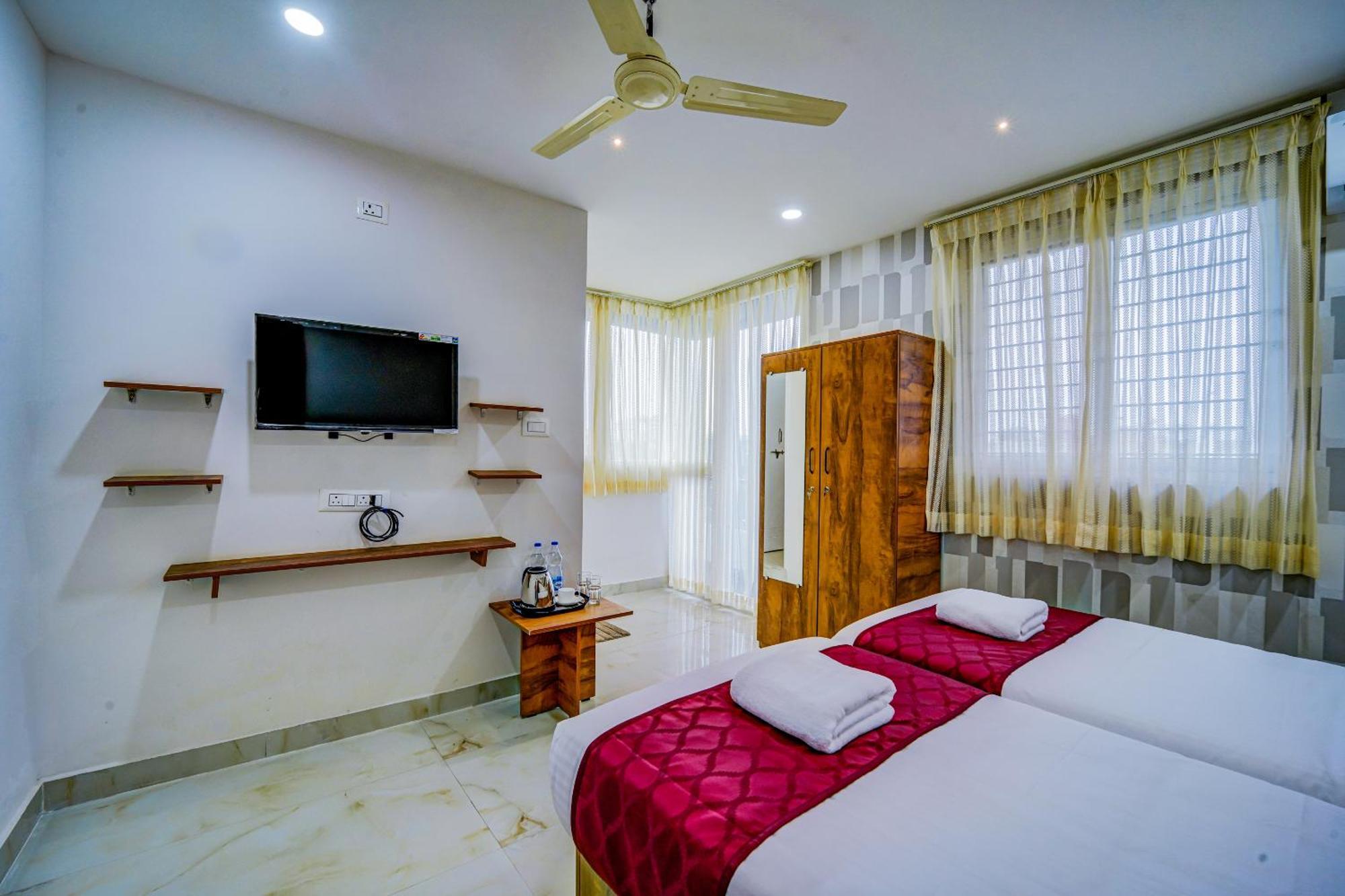 The Emerald Inn Bengaluru Kültér fotó