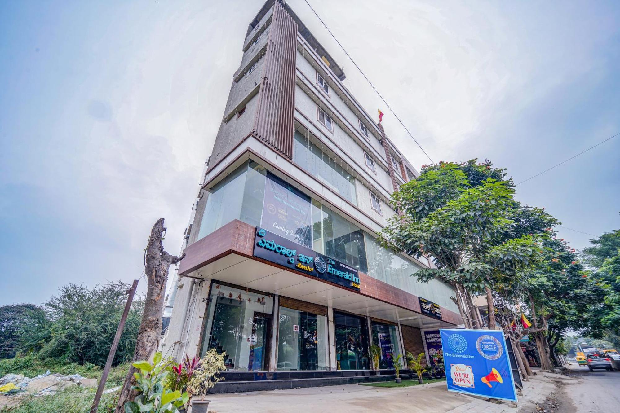 The Emerald Inn Bengaluru Kültér fotó