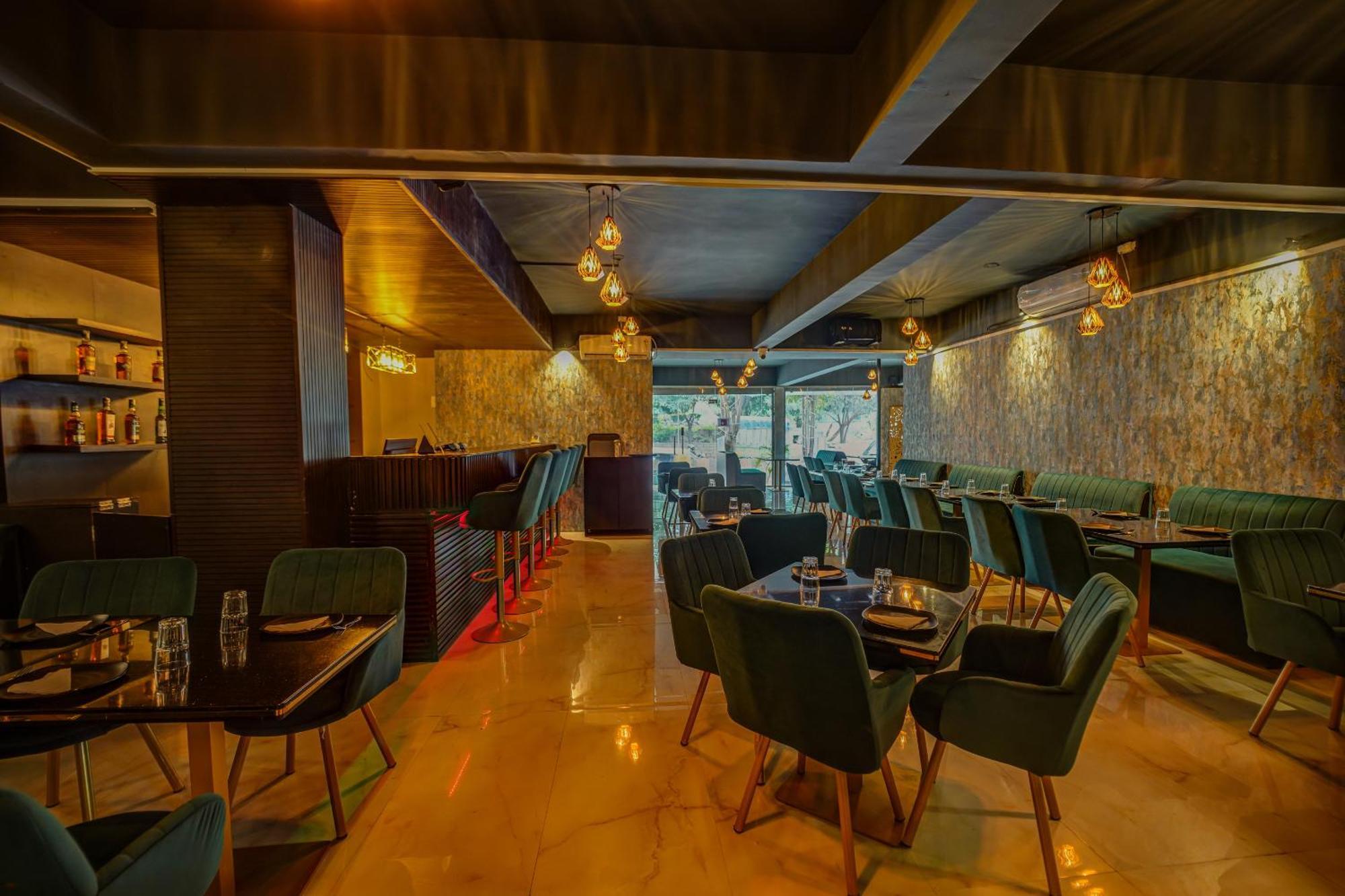 The Emerald Inn Bengaluru Kültér fotó